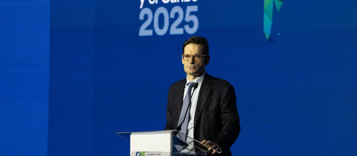 El presidente del Grupo Prisa, Joseph Oughourlia
REMITIDA / HANDOUT por MÓNICA GONZÁLEZ ISLAS
Fotografía remitida a medios de comunicación exclusivamente para ilustrar la noticia a la que hace referencia la imagen, y citando la procedencia de la imagen en la firma
29/1/2025