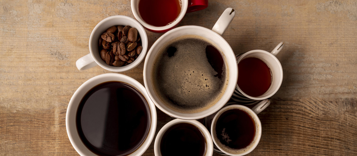 De un consumo habitual de café y de té, es normal que las tazas queden marcadas en su interior