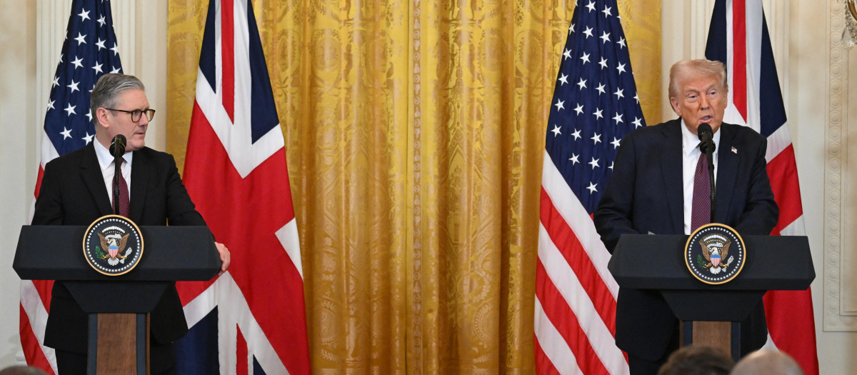 Keir Starmer junto a Donald Trump