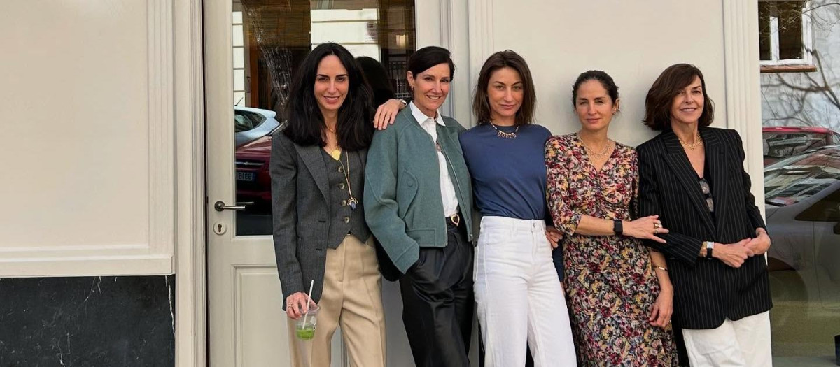 Amparo Corsini y Carolina Herrera