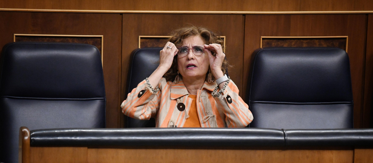 La vicepresidenta primera y ministra de Hacienda, María Jesús Montero
