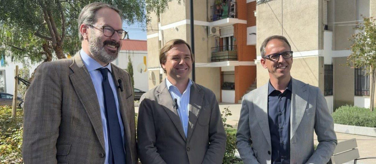 Adolfo Molina, Antonio Repullo y Santiago Cabello