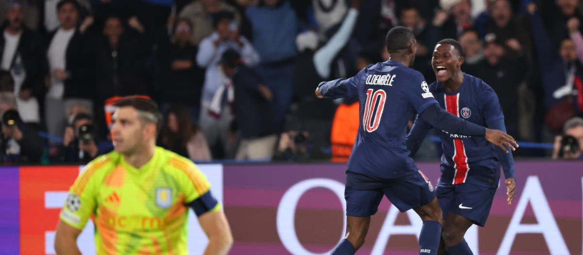 Nuno Mendes celebra el 3-1 del partido de ida de los cuartos de final de la UEFA Champions League entre el Paris Saint-Germain y el Aston Villa