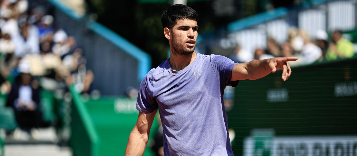 Carlos Alcaraz logró el billete para los cuartos de final de Montecarlo