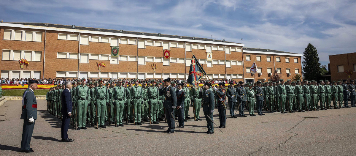 Jura de Bandera en el Colegio de Guardias Jóvenes