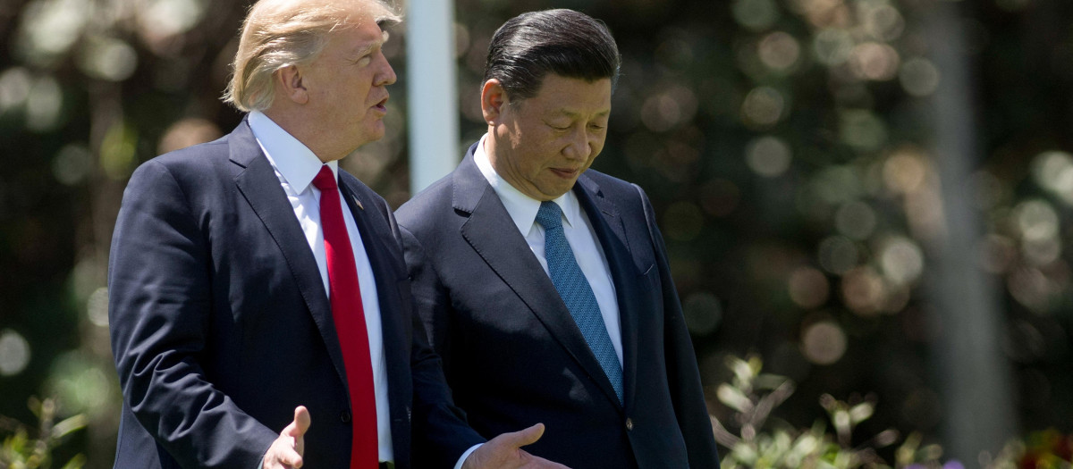 Donald Trump junto a Xi Jinping en una imagen de archivo