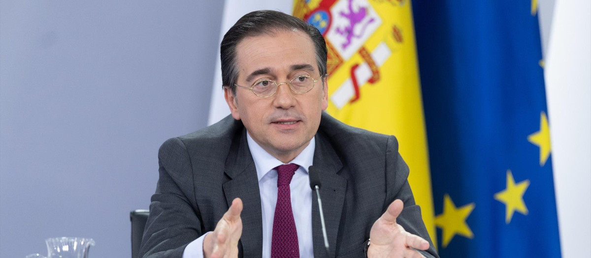 El ministro de Asuntos Exteriores, Unión Europea y Cooperación, José Manuel Albares, durante una rueda de prensa posterior a la reunión del Consejo de Ministros