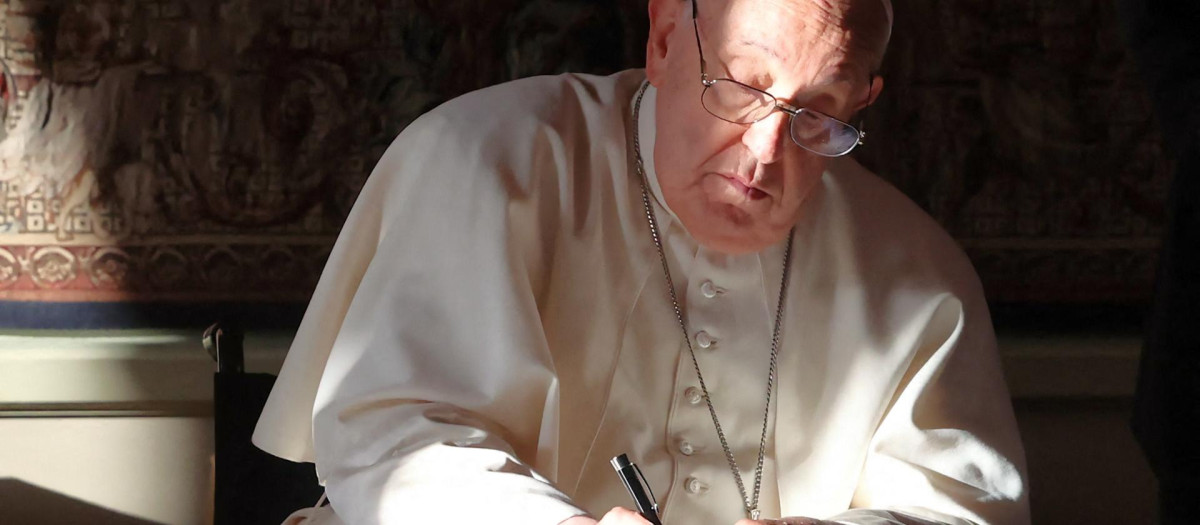 Pope Francisco  en 2024
