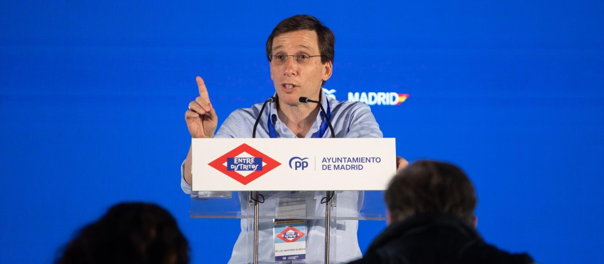 El alcalde de Madrid, José Luis Martínez-Almeida, en las ‘I Jornadas Entre Distritos’ del PP de Madrid