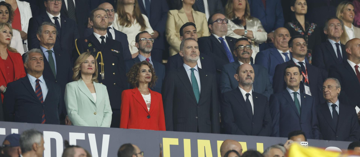 El Rey Felipe VI preside la final de la Copa del Rey que disputan Real Madrid y FC Barcelona