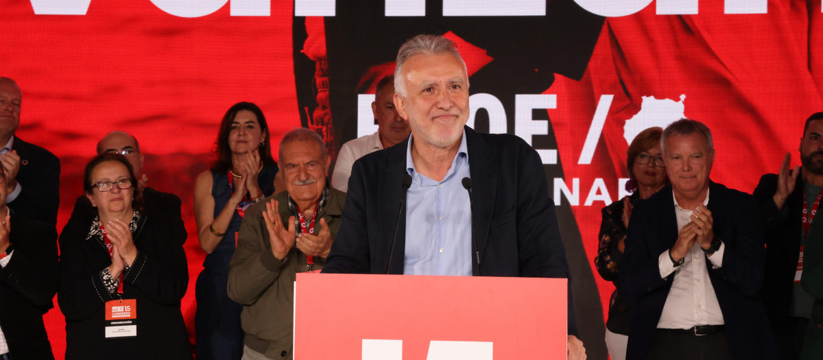 El ministro de Política Territorial y Memoria Democrática, Ángel Víctor Torres, interviene durante un congreso del PSOE de Gran Canaria.