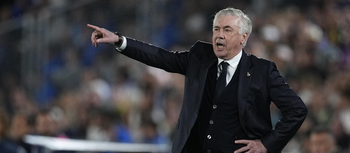 Carlo Ancelotti, durante un partido con el Real Madrid esta temporada