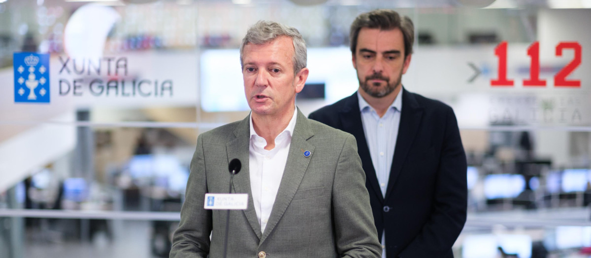Alfonso Rueda y el consejero de presidencia, Diego Calvo Moreno