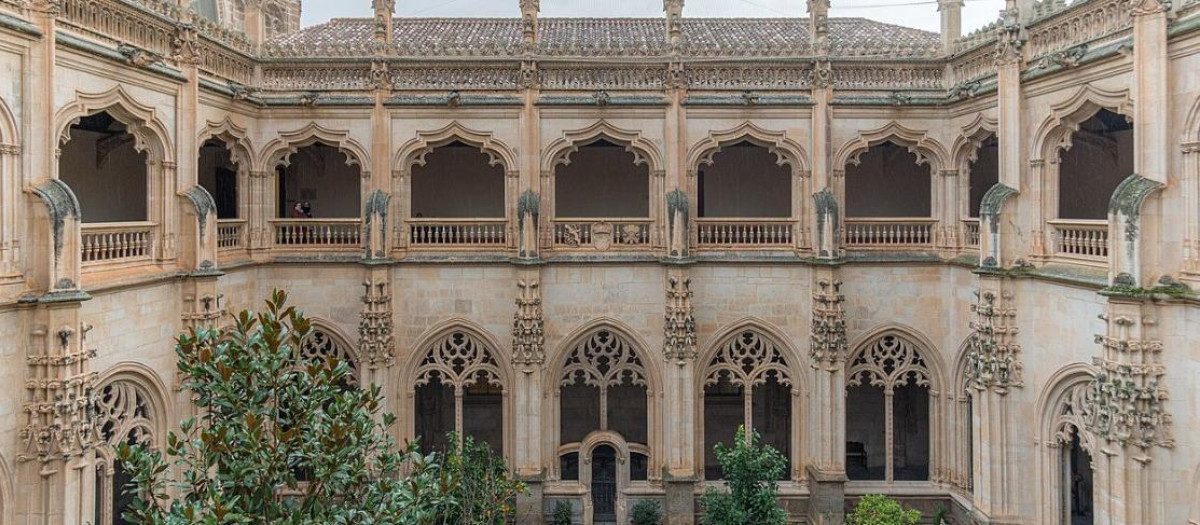 Vista del claustro del monasterio de san Juan de los Reyes