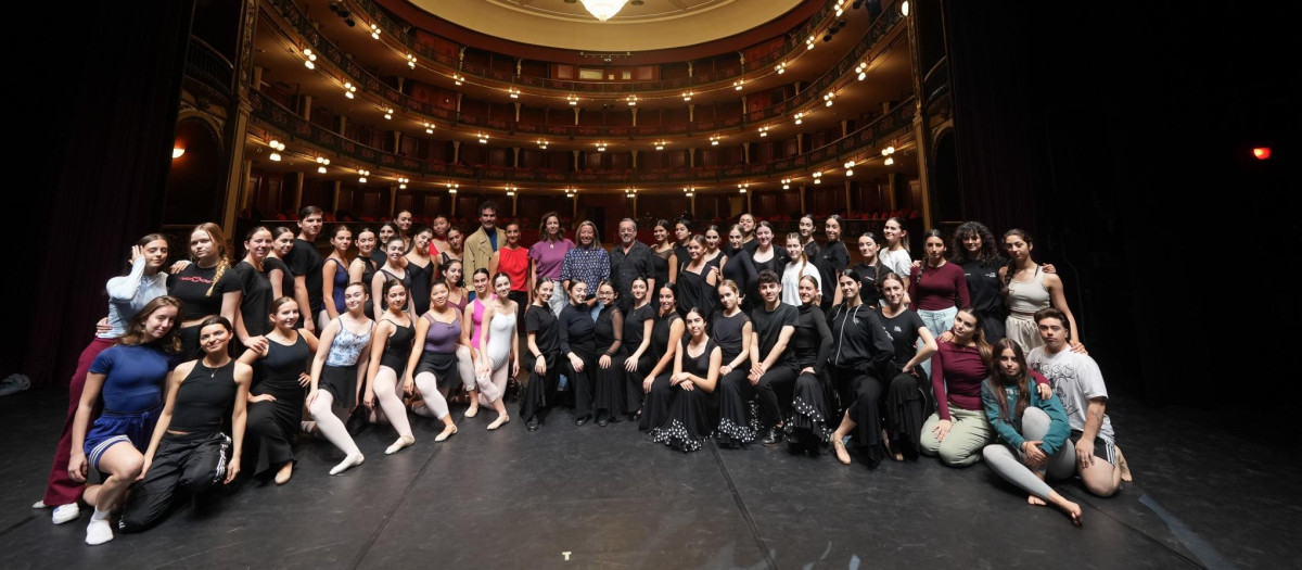 Presentación de Danzabril en el Gran Teatro