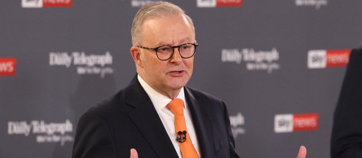 A la izquierda, el actual primer ministro Anthony Albanese; a la derecha, el conservador Peter Dutton