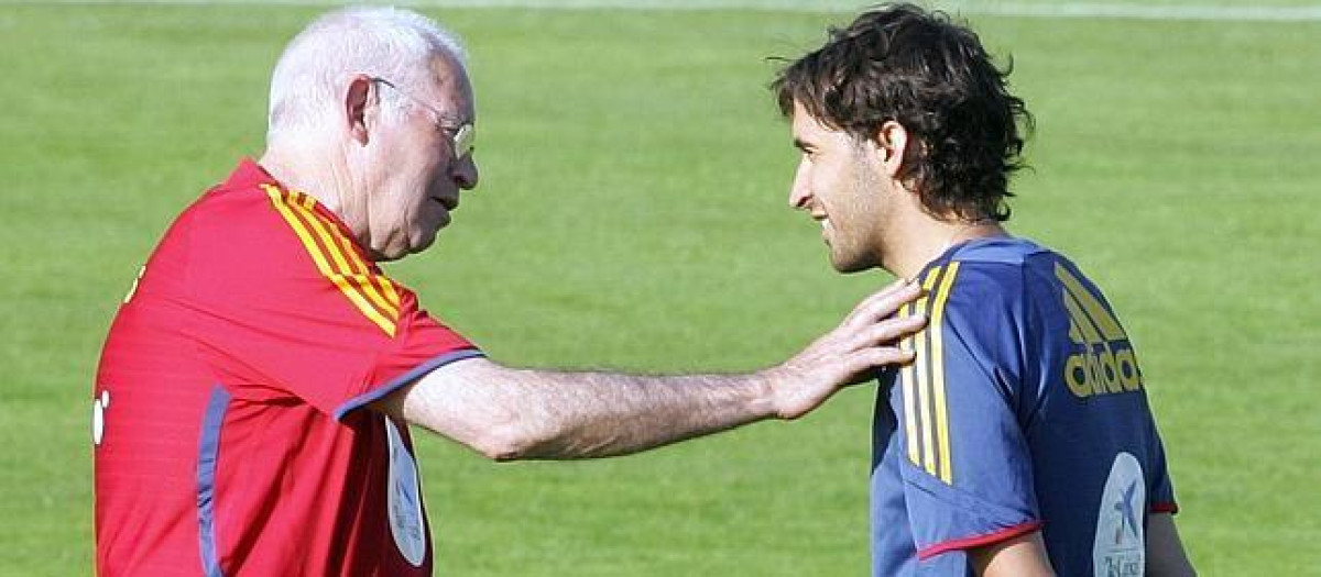 Luis Aragonés con Raúl