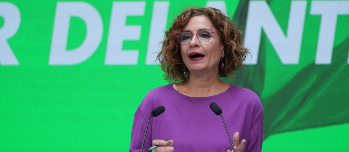La ministra de Hacienda, vicesecretaria general del PSOE y secretaria general del PSOE de Andalucía, María Jesús Montero