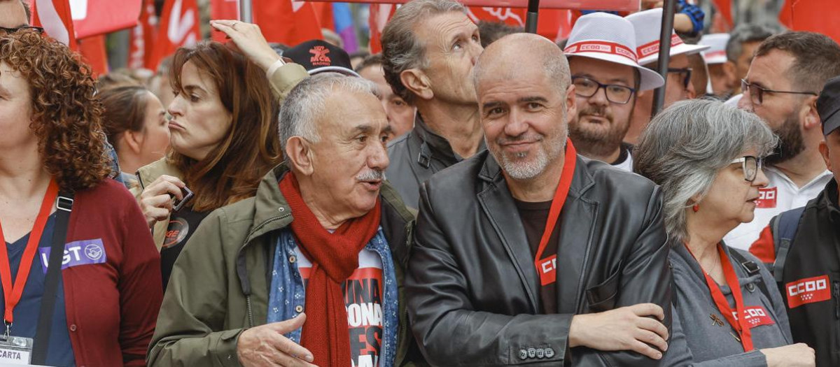 Los secretarios generales de CCOO y UGT, Unai Sordo y Pepe Álvarez.