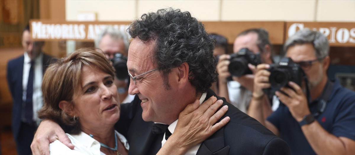 (La fiscal de Sala de Derechos Humanos y Memoria Democrática Dolores Delgado y el fiscal general del Estado, Álvaro García Ortiz