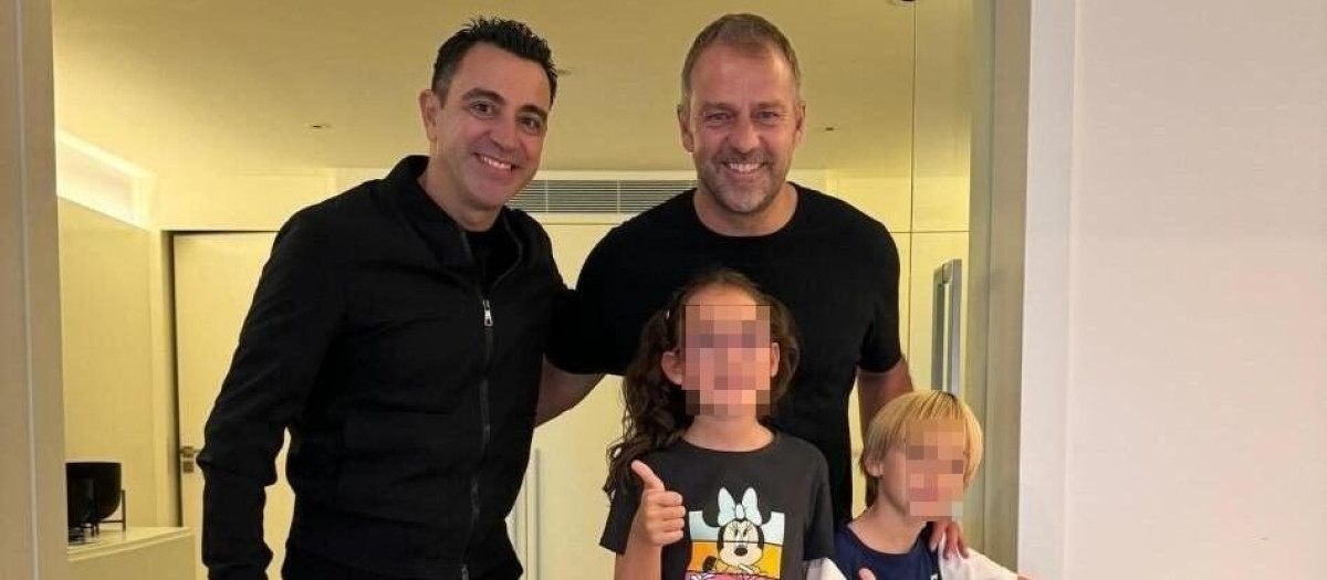 Xavi y Flick en su reunión del pasado verano