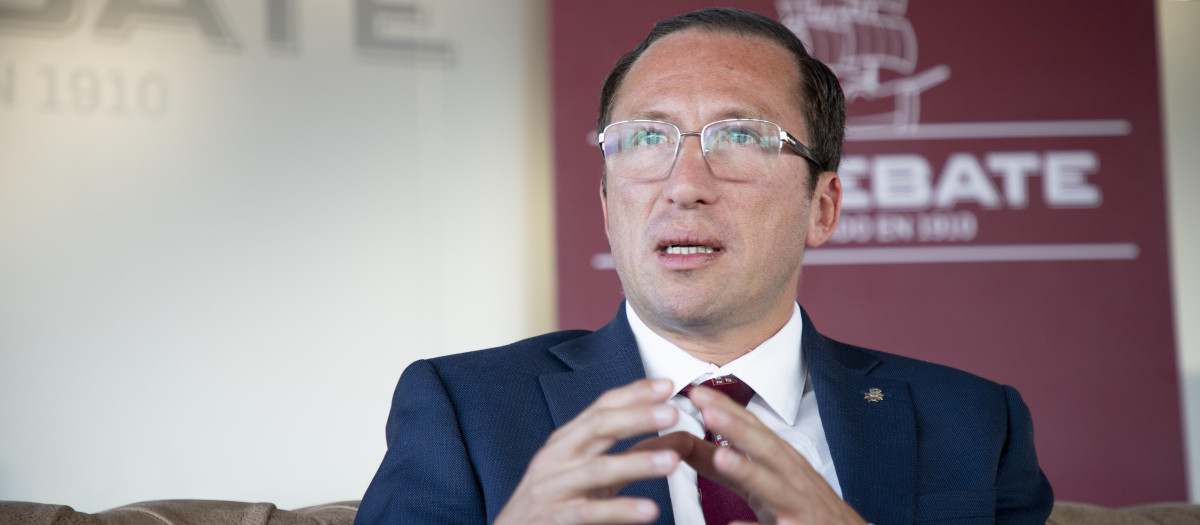 Embajador Otto Von Feigenblatt en la redacción de El Debate