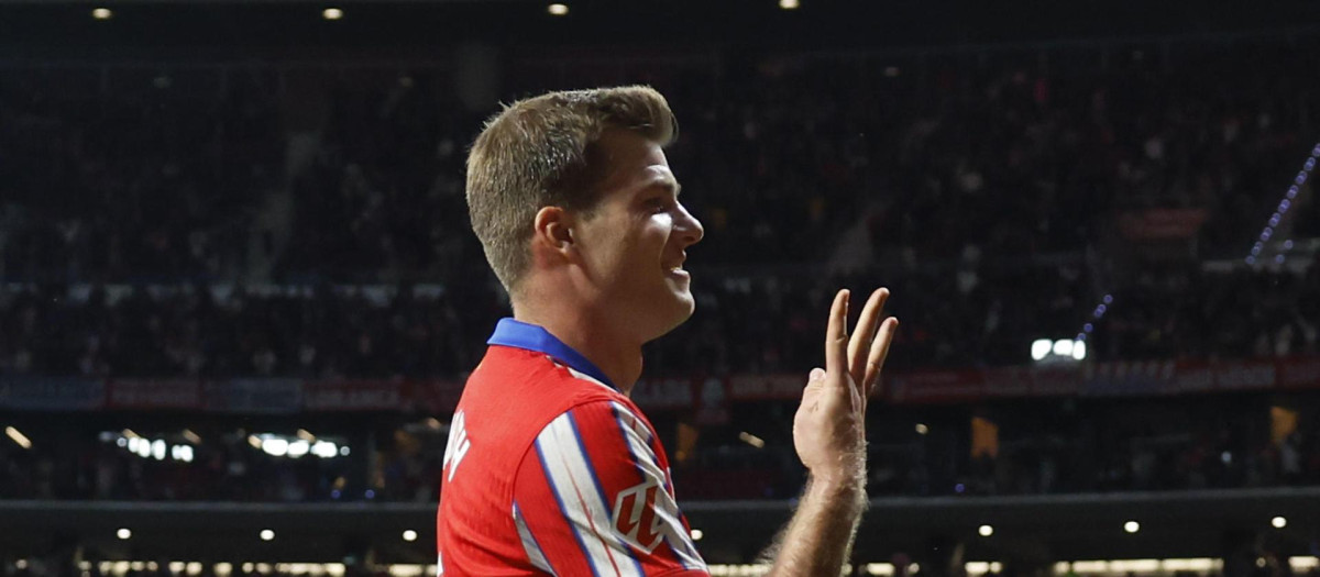 Sorloth celebra su cuarto gol contra la Real Sociedad