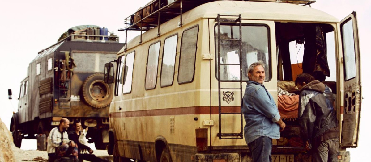 Sergi López en Sirat, trance en el desierto