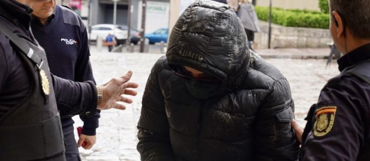 La acusada de matar a una anciana en León