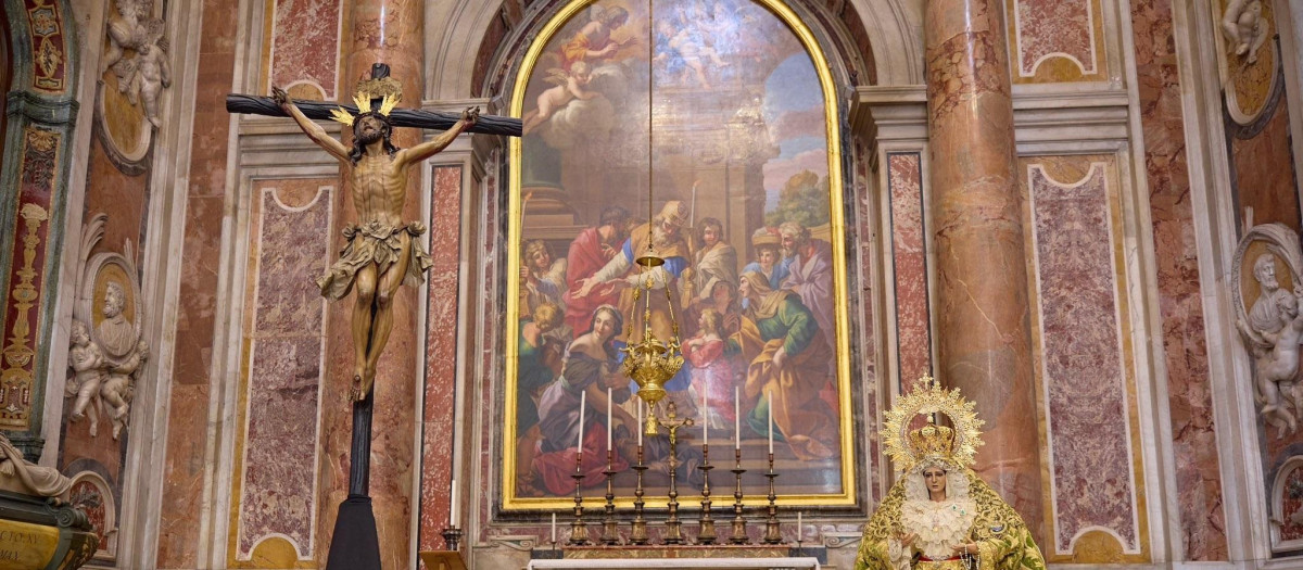 El Cachorro de Triana y la Virgen de la Esperanza de Málaga ya se encuentran en Roma
REMITIDA / HANDOUT por HERMANDAD DEL CACHORRO
Fotografía remitida a medios de comunicación exclusivamente para ilustrar la noticia a la que hace referencia la imagen, y citando la procedencia de la imagen en la firma
14/5/2025