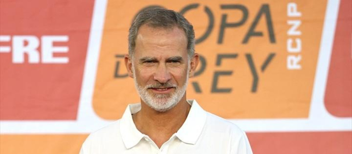 (Foto de ARCHIVO)
El Rey Felipe VI entrega trofeos a los participantes de la 41º edición de la Copa del Rey MAPFRE de Vela en el recinto ses Voltes, situado en el Parc de la Mar de Palma a 05 de Agosto de 2023 en Mallorca (España).

Raúl Terrel / Europa Press
REY FELIPE VI;COPA DEL REY MAPFRE DE VELA;VELA;DEPORTE;NAUTICO;FAMILIA REAL
05/8/2023