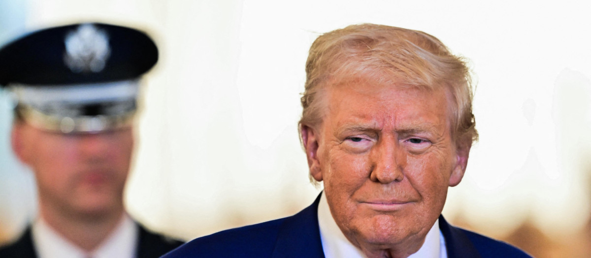 El presidente estadounidense Donald Trump llega a la terminal presidencial de Abu Dabi