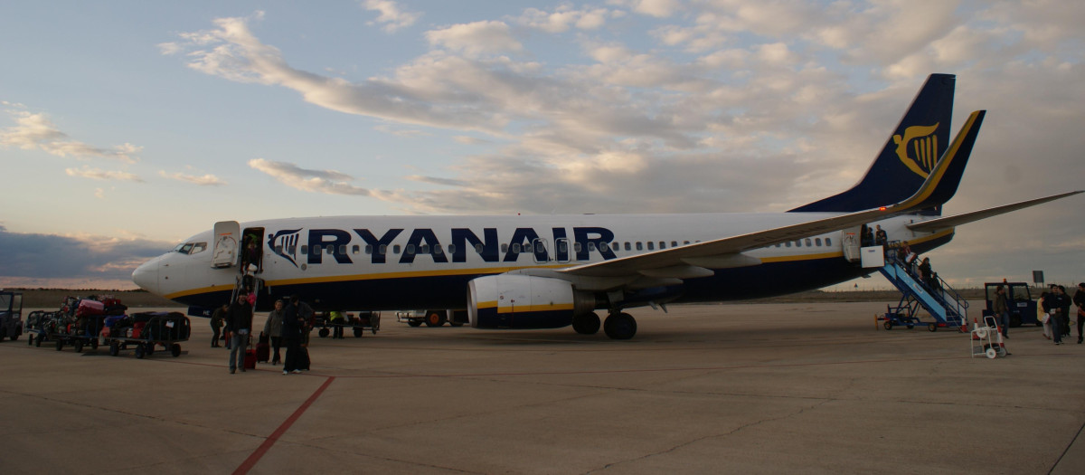Un avión de Ryanair cuando la compañía irlandesa aun operaba en Valladolid