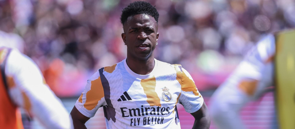 Vinicius Jr. durante un calentamiento del Real Madrid antes de disputar un encuentro