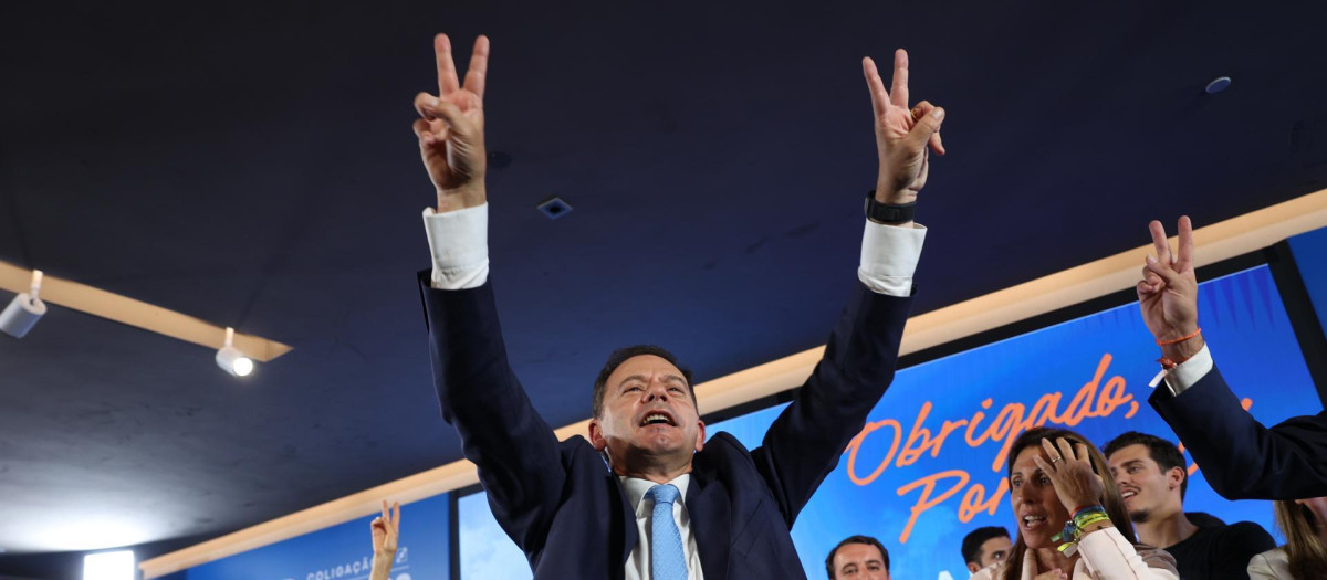 Luís Montenegro celebrando su victoria en las elecciones