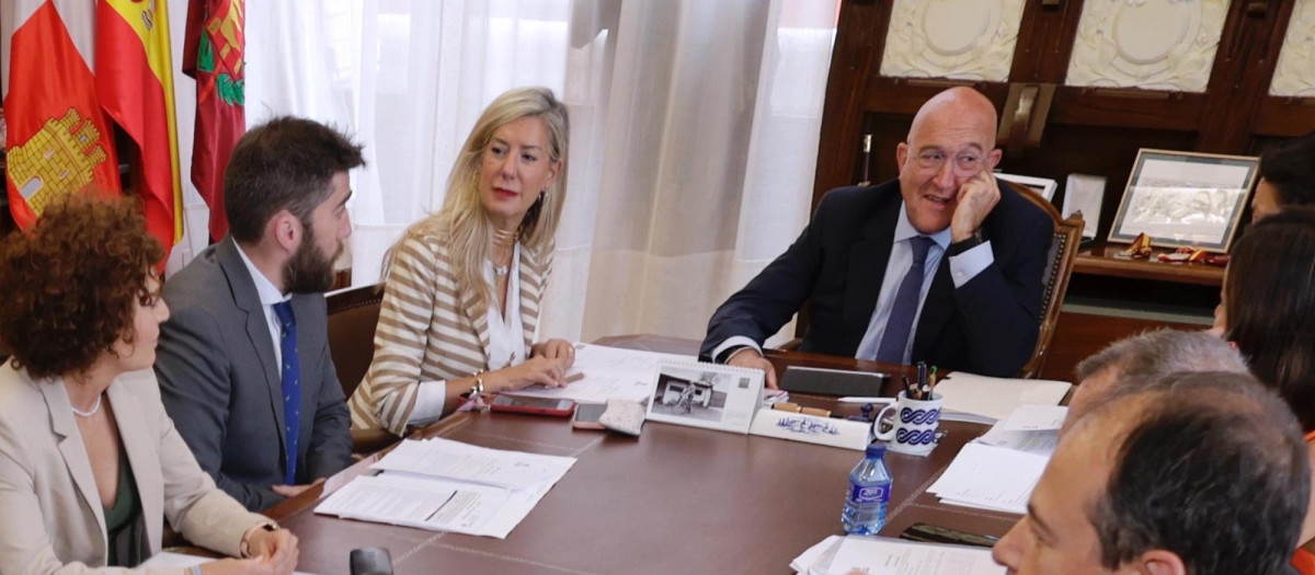Junta de Gobierno municipal de Valladolid, reunida este lunes