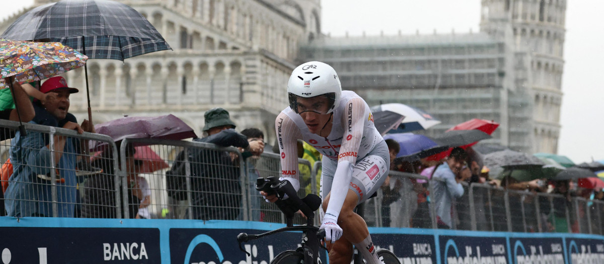 Juan Ayuso dio un golpe en la general en la 10ª etapa del Giro de Italia