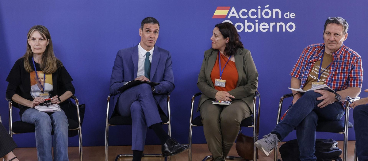 Sánchez, reunido con asociaciones de víctimas de la dana de Valencia, este jueves