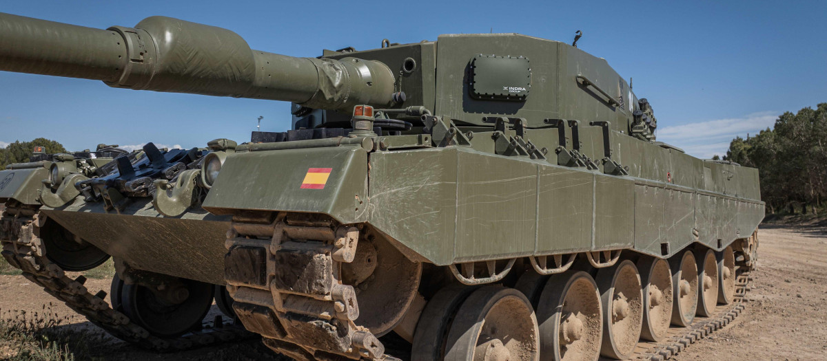 Indra ha probado con éxito su radar Nemus de defensa activa en carros de combate Leopard