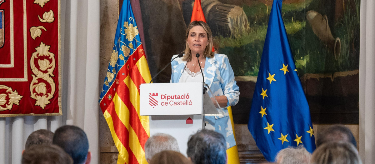 Marta Barrachina, presidenta de la Diputación de Castellón, en el Ciclo Formativo dirigentes agua