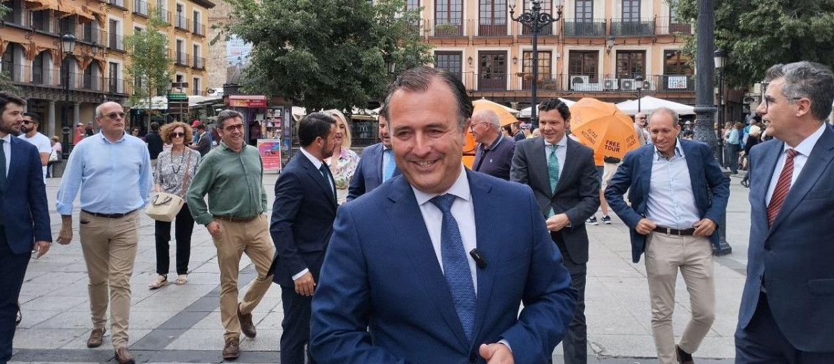 Vox se lanza contra el Estatuto de Castilla-La Mancha para que se sepan ...