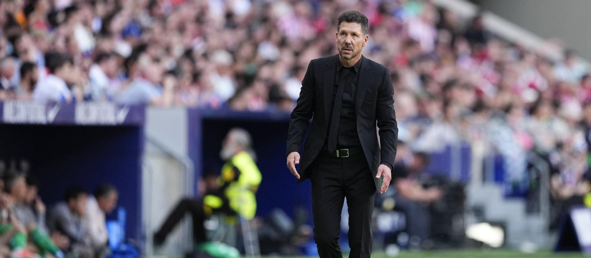 Diego Pablo Simeone, en el partido Atlético de Madrid - Betis