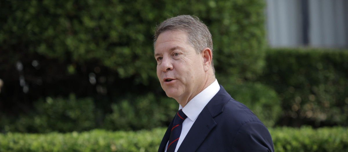 El presidente de la Junta de Castilla-La Mancha, Emiliano García-Page,