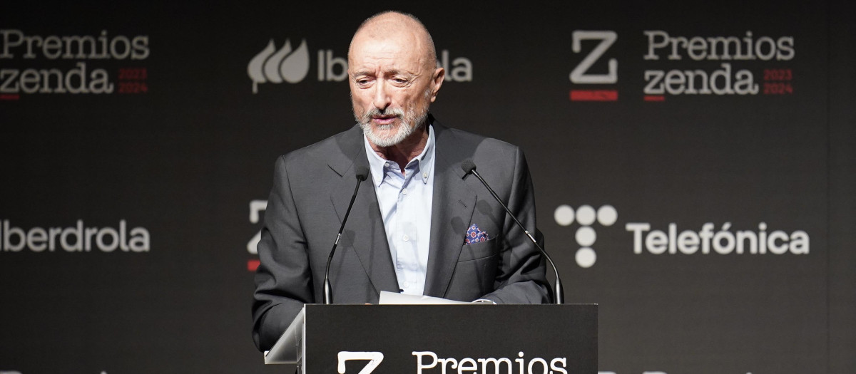 El escritor y académico Arturo Pérez-Reverte