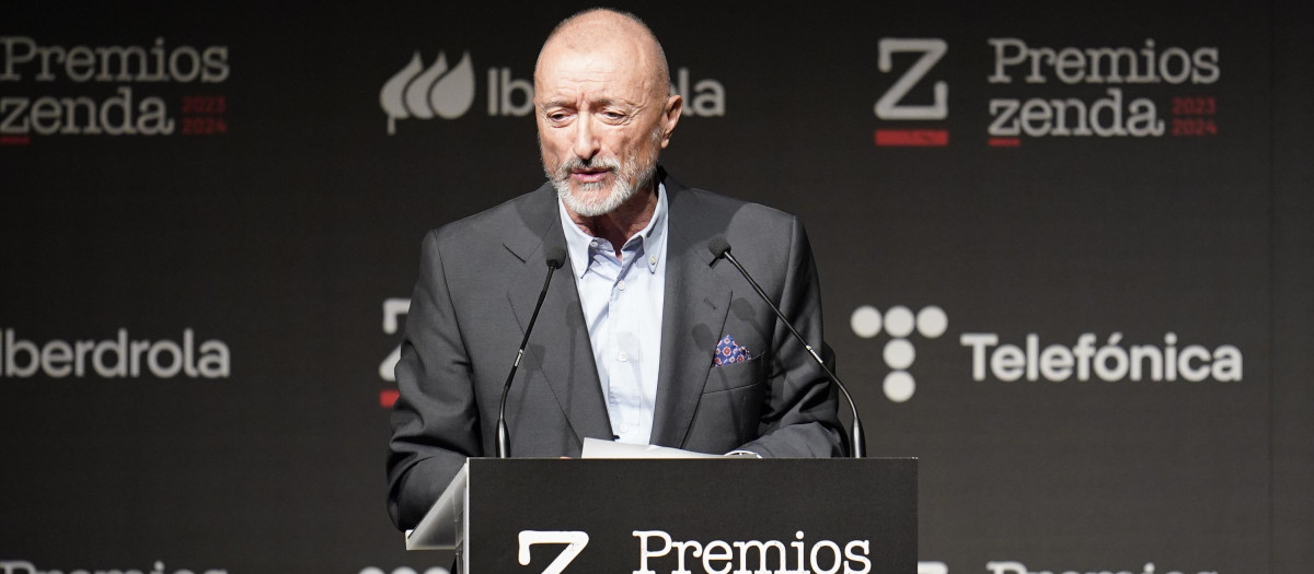 El escritor y académico Arturo Pérez-Reverte