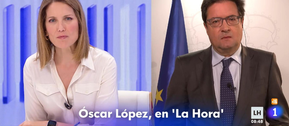 Silvia Intxaurrondo ha conversado este martes con el ministro Óscar López en La Hora de La 1