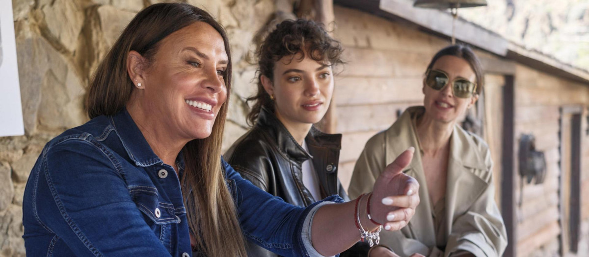 Karla Sofía Gascón, Gabriela Andrada y Paz Vega ruedan en Gran Canaria
