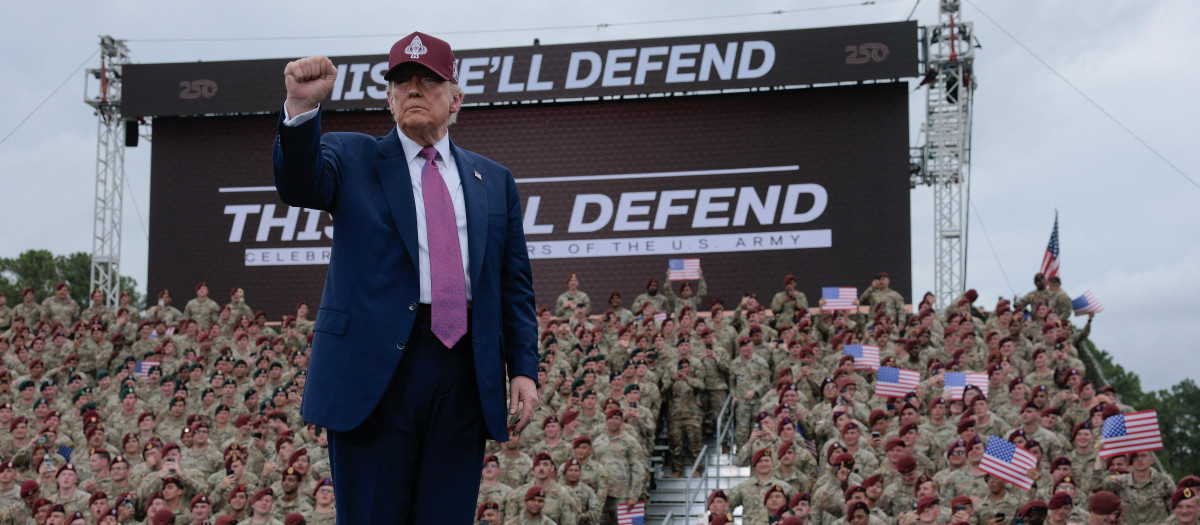 Trump acusa a inmigrantes y protestas de atentar contra la soberanía de EE.UU. y promete una «gran fuerza» ante cualquier oposición