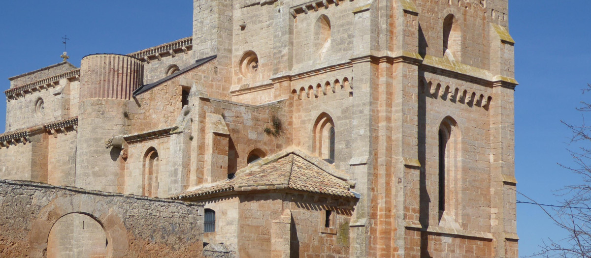 Iglesia de Santiago Apóstol de Villamorón referente del gótico burgales