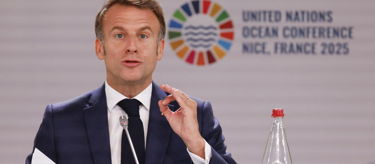 Emmanuel Macron presidente de Francia durante la Conferencia de los océanos en Niza